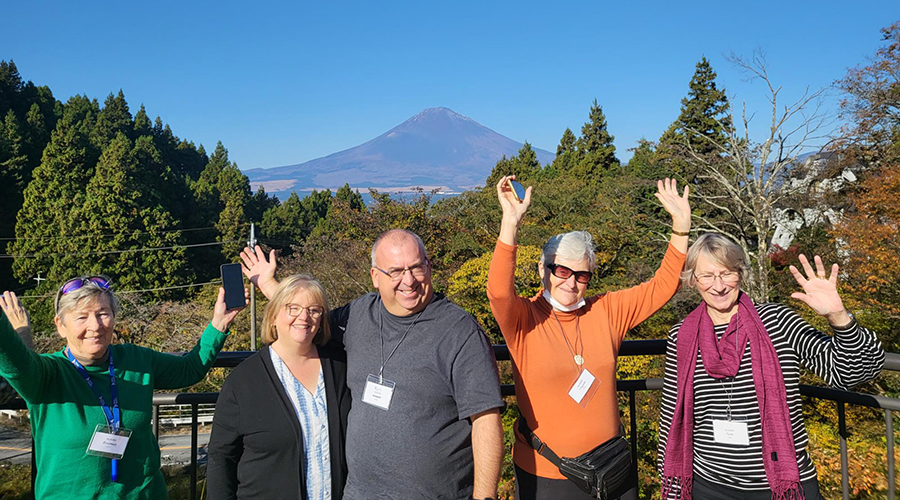 Japan Mt Fuji Travelers